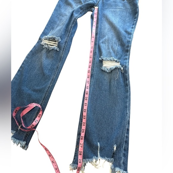 Wonderly Mid Rise Slim Flares - Picture 4 of 10